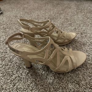 Naturalizer N5 Comfort Heels